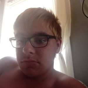 Meet your Posher, Cameron